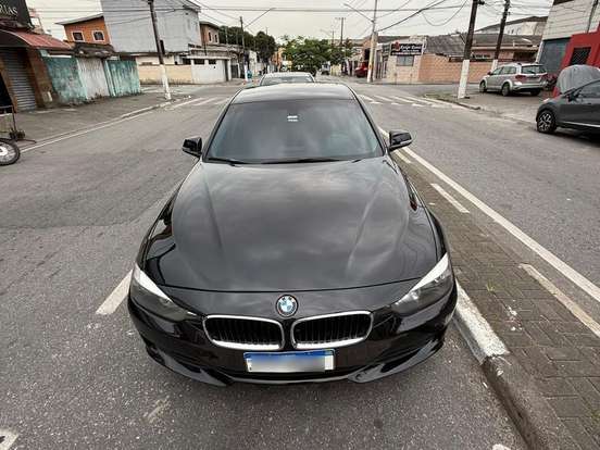 BMW-316i-1.6 SEDAN 16V TURBO GASOLINA 4P AUTOMATICO BMW-316i-2014