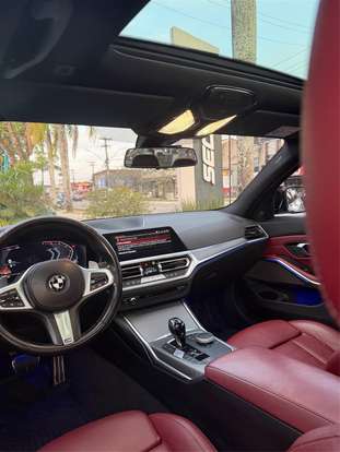 BMW-320i-2021