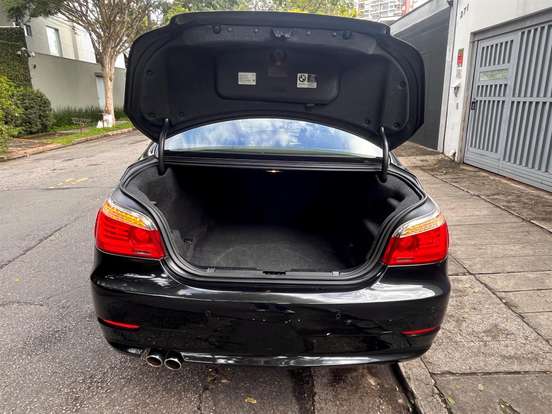 BMW-550i-4.8 SECURITY V8 32V GASOLINA 4P AUTOMÁTICO BMW-550i-2007