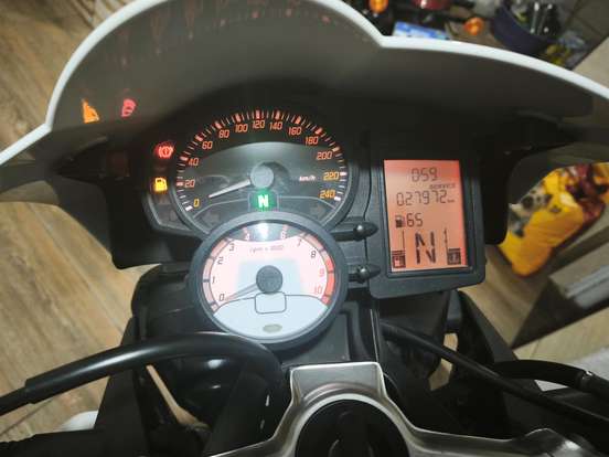 BMW-F 800 R BMW-F 800 R-2012