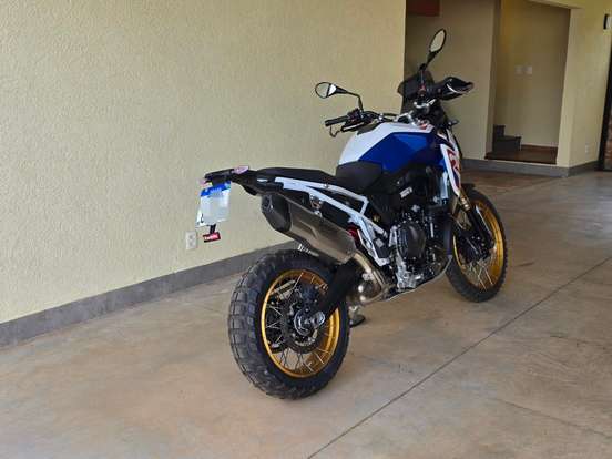 BMW-F 900 GS TROPHY PRO BMW-F 900 GS TROPHY PRO-2025