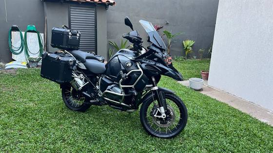 BMW R 1250 GS ADVENTURE PREMIUM TRIPLE BLACK 