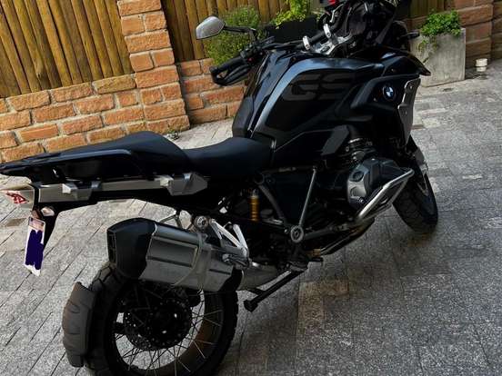 BMW-R 1250 GS PREMIUM TRIPLE BLACK BMW-R 1250 GS PREMIUM TRIPLE BLACK-2022