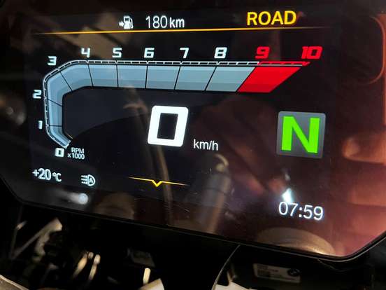 BMW-R 1250 GS PREMIUM TRIPLE BLACK BMW-R 1250 GS PREMIUM TRIPLE BLACK-2022