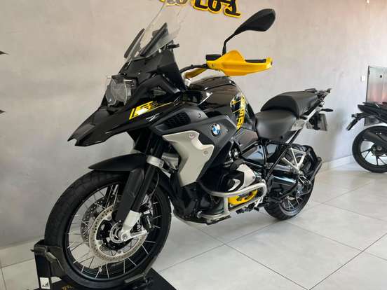 BMW-R 1250 GS PREMIUM TRIPLE BLACK BMW-R 1250 GS PREMIUM TRIPLE BLACK-2021
