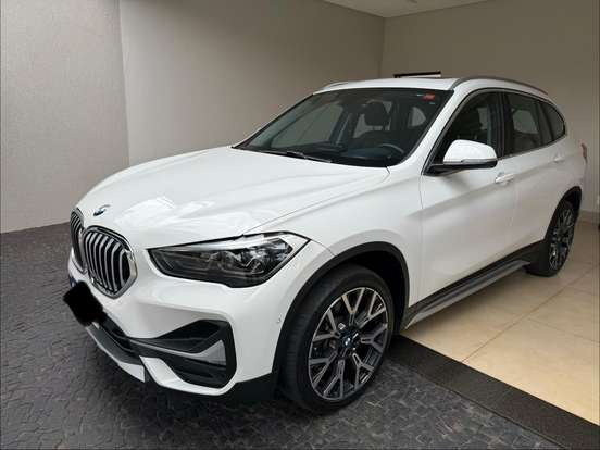 BMW-X1-2022