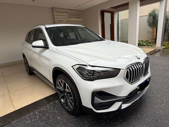 BMW-X1-2.0 16V TURBO ACTIVEFLEX SDRIVE20I X-LINE 4P AUTOMÁTICO BMW-X1-2022