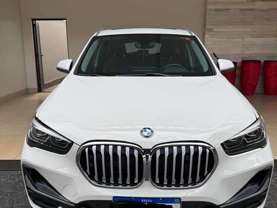 BMW-X1-2.0 16V TURBO ACTIVEFLEX SDRIVE20I X-LINE 4P AUTOMÁTICO BMW-X1-2022