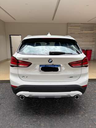 BMW-X1-2022