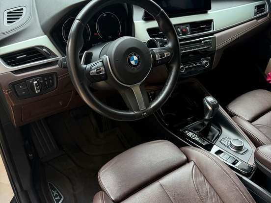 BMW-X1-2.0 16V TURBO ACTIVEFLEX SDRIVE20I X-LINE 4P AUTOMÁTICO BMW-X1-2022