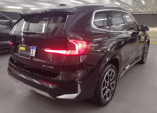 BMW-X1-2.0 16V TURBO GASOLINA SDRIVE20I X-LINE STEPTRONIC BMW-X1-2022