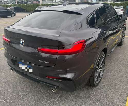 BMW-X4-2018