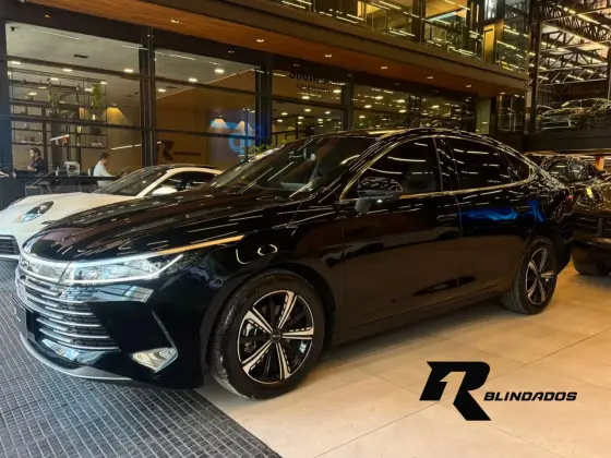 BYD KING 1.5 DM-I PHEV GS AUTOMÁTICO BYD KING 1.5 DM-I PHEV GS AUTOMÁTICO