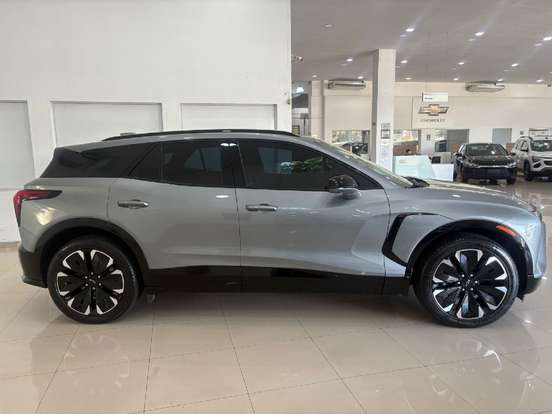 CHEVROLET-BLAZER EV-2024