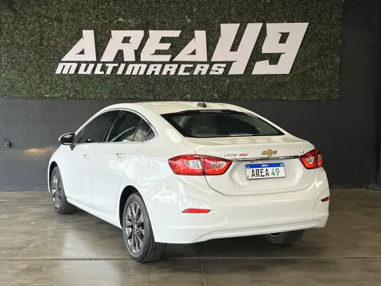 CHEVROLET-CRUZE-2018