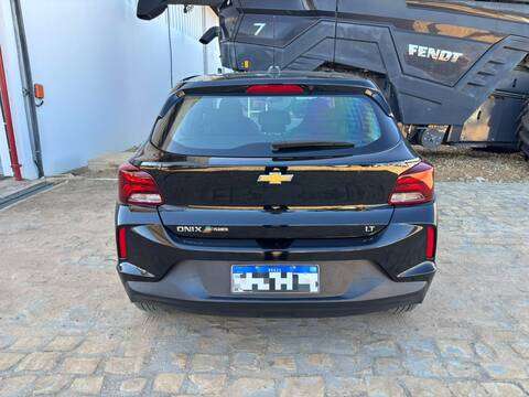 CHEVROLET-ONIX-2023