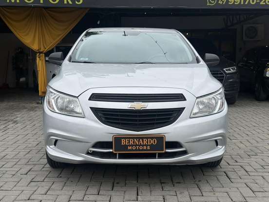 CHEVROLET-ONIX-2018