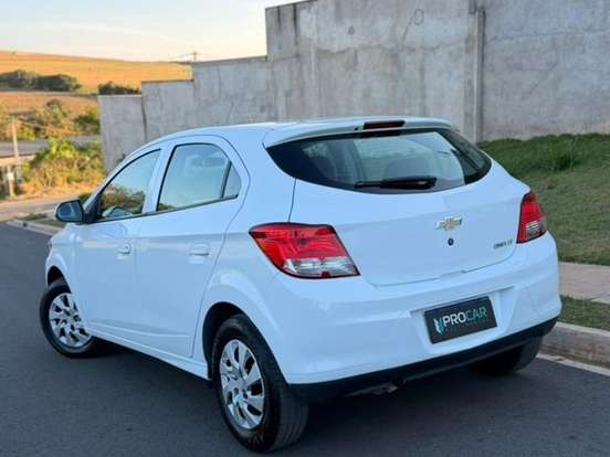 CHEVROLET-ONIX-1.0 MPFI LT 8V FLEX 4P MANUAL CHEVROLET-ONIX-2013