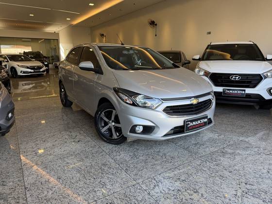 CHEVROLET ONIX 1.4 MPFI LTZ 8V FLEX 4P AUTOMÁTICO