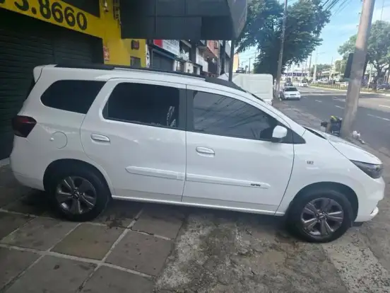 CHEVROLET-SPIN-2022