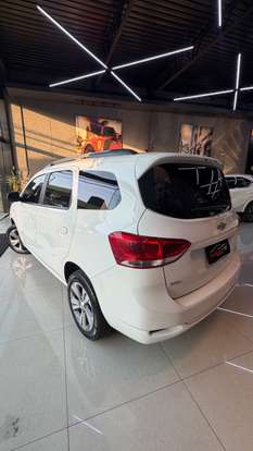 CHEVROLET-SPIN-2023