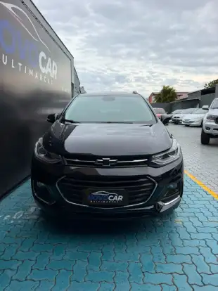 CHEVROLET-TRACKER-2019