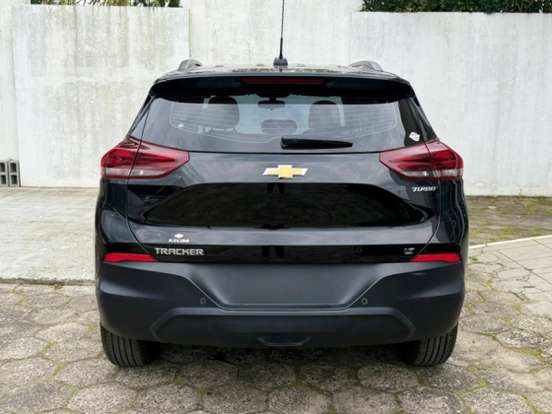 CHEVROLET-TRACKER-2022
