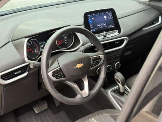 CHEVROLET-TRACKER-2022