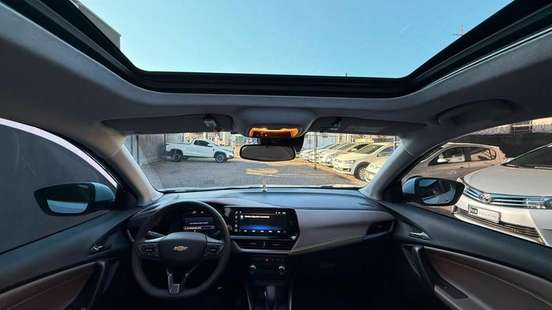 CHEVROLET-TRACKER-2025