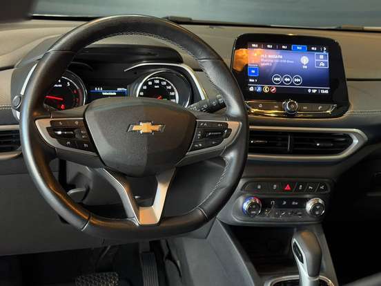 CHEVROLET-TRACKER-2020