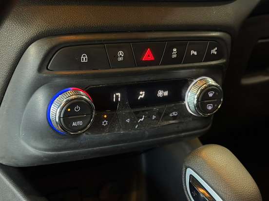 CHEVROLET-TRACKER-2020