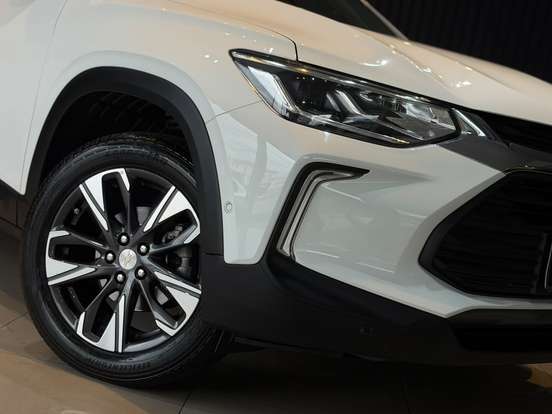 CHEVROLET-TRACKER-2025