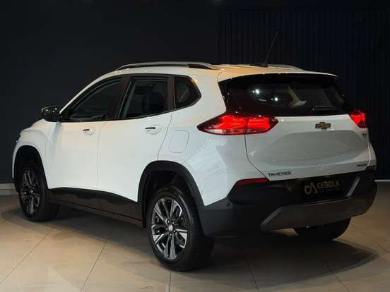 CHEVROLET-TRACKER-2025
