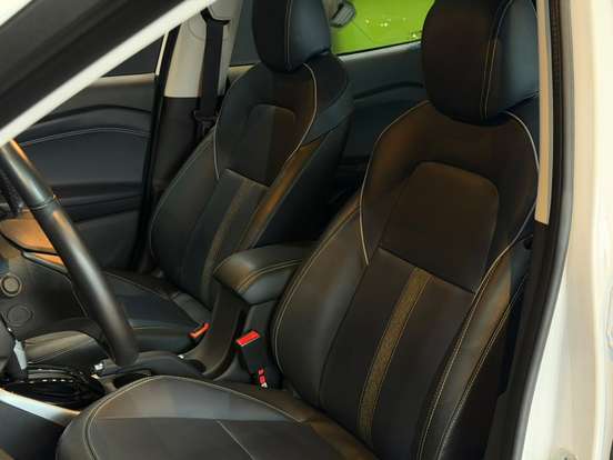 CHEVROLET-TRACKER-2025