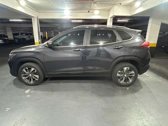 CHEVROLET-TRACKER-2023