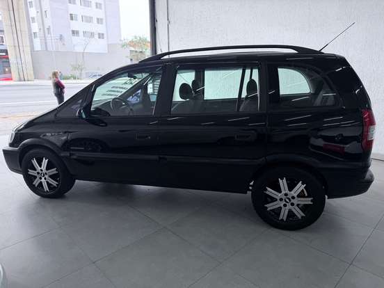CHEVROLET-ZAFIRA-2007