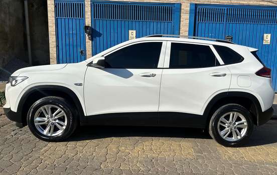 CHEVROLET-TRACKER-2020