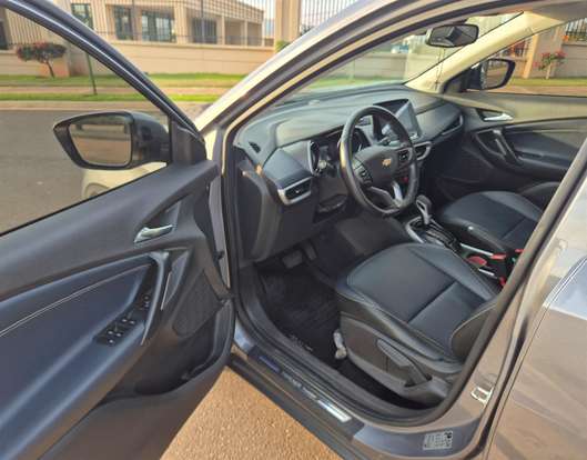 CHEVROLET-TRACKER-2021
