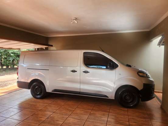 CITROËN-JUMPY-1.6 BLUEHDI DIESEL FURGÃO PACK MANUAL CITROËN-JUMPY-2021
