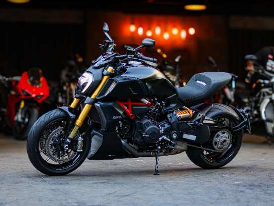 DUCATI-DIAVEL 1260 S-2021