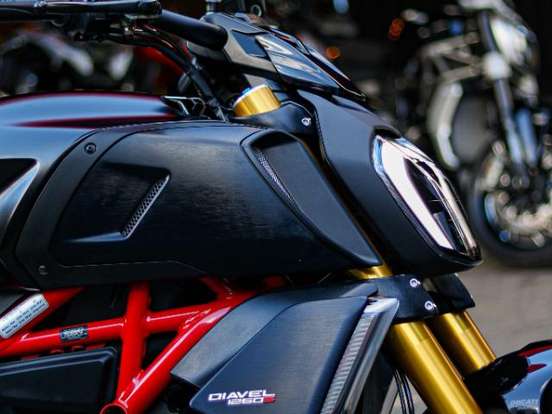 DUCATI-DIAVEL 1260 S-2021