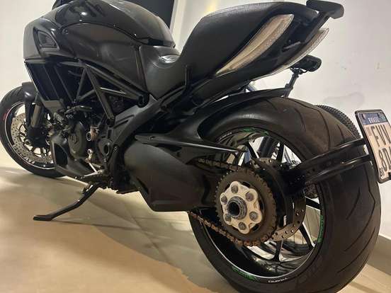 DUCATI-DIAVEL DARK DUCATI-DIAVEL DARK-2015