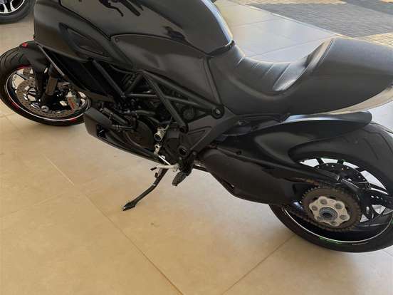 DUCATI-DIAVEL DARK DUCATI-DIAVEL DARK-2015