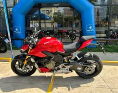 DUCATI STREETFIGHTER V4 S DUCATI STREETFIGHTER V4 S