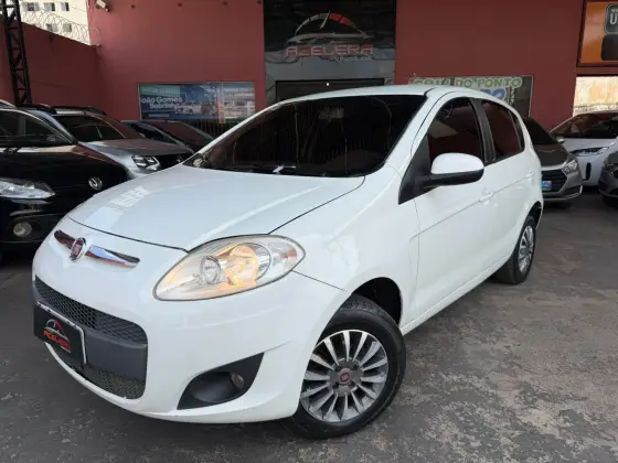 FIAT PALIO 1.4 MPI ATTRACTIVE 8V FLEX 4P MANUAL FIAT PALIO 1.4 MPI ATTRACTIVE 8V FLEX 4P MANUAL