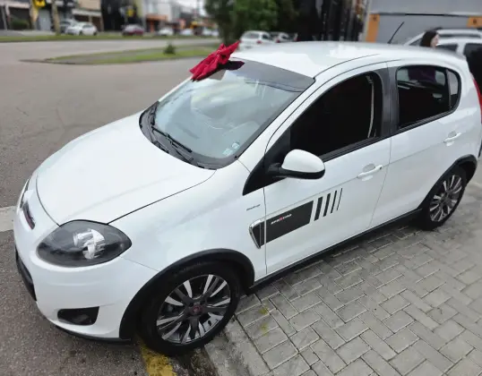 FIAT PALIO 1.6 MPI SPORTING 16V FLEX 4P AUTOMATIZADO FIAT PALIO 1.6 MPI SPORTING 16V FLEX 4P AUTOMATIZADO