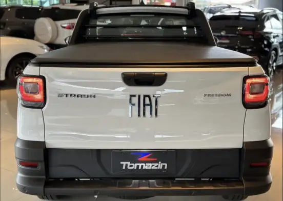 FIAT-STRADA-2023