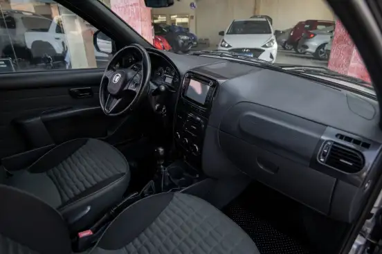 FIAT-STRADA-2019