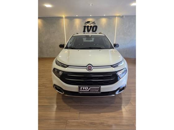 FIAT TORO 2.0 16V TURBO DIESEL VOLCANO 4WD AT9