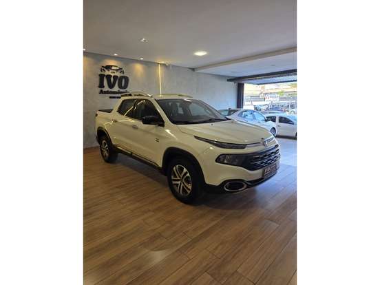 FIAT-TORO-2017